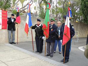 2017 11 02 HYERES CEREMONIE DE TOUSSAINT STELE DE NOS DEFUNTS (31)
